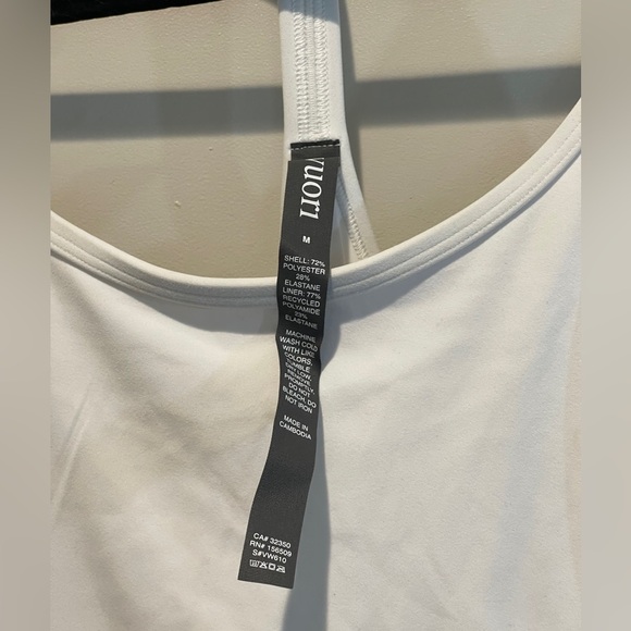 Vuori White Tennis Dress w/ Built-In Shorts Size Medium - Picture 4 of 9